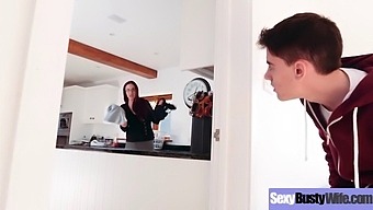 Hard-Core Sex Action With Big Round Boobs Housewife (Emma Butt) Clip-08 Clip1