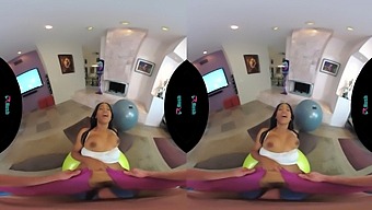 Jenna Foxx Fucked From Behind While Wearing Yoga Pants In Vrhush Video