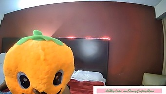 Honey Cosplay Room Features Mr.Pumpkin And Princess In Part 1