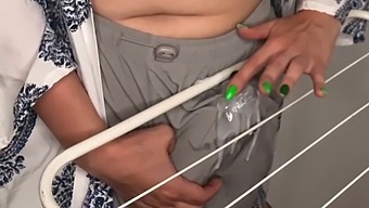 Stepdad'S Big Cock Rubbing On Clothes Dryer In Front Of His Stepson