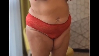 A Mature Bbw Granny Enjoys Anal Fingering And Solo Play In Hotel